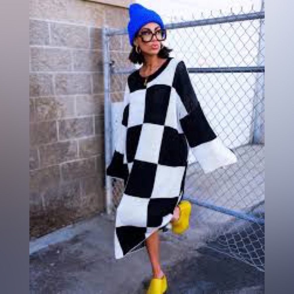 Lala NWT Colorblock Sweater Dress Sz L/XL - Picture 2 of 8